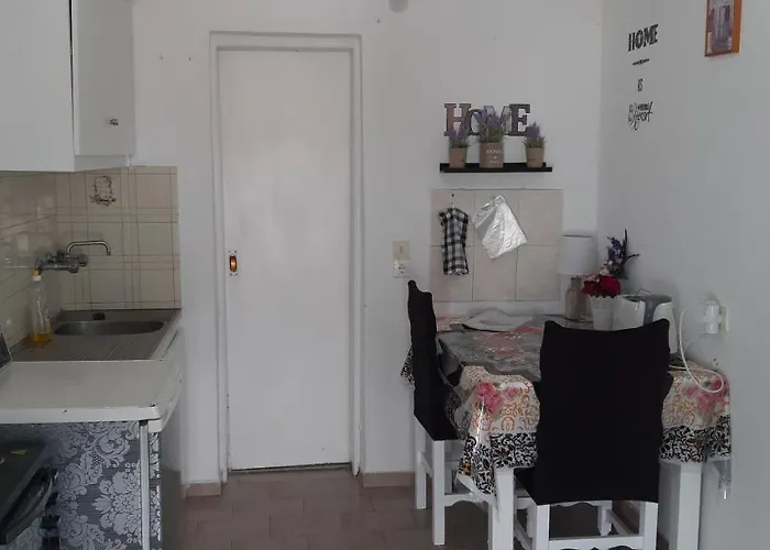 Tasos Appartement Akharavi